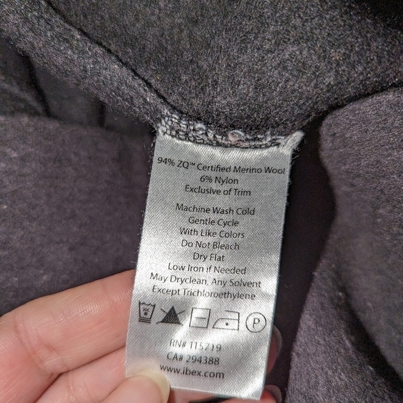 IBEX Dark Grey Athletic Merino Wool Long Sleeves Half-Zip Sweater Size Large - Picture 10 of 12